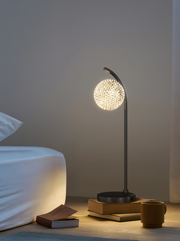Creative Simple Bedside Lamp