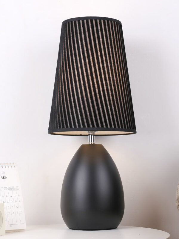 Modern Simple Bedside Table Lamp